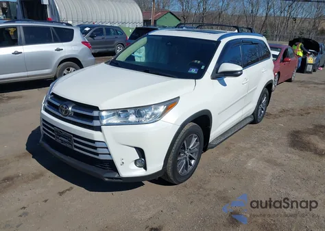 2017 Toyota Highlander Xle из США, поврежденный, VIN 5TDJZRFH9HS519911